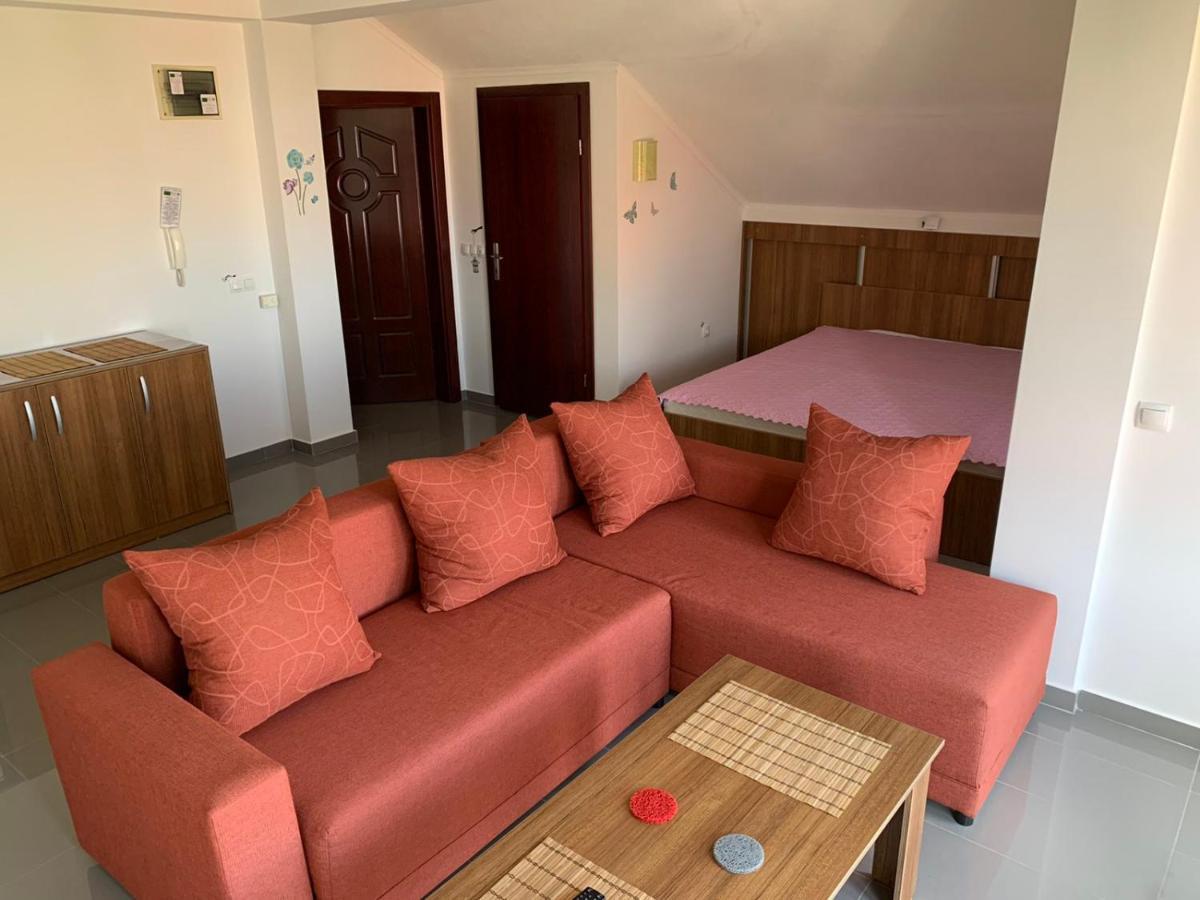Yard House Trpejca Hotel Ohrid Eksteriør billede