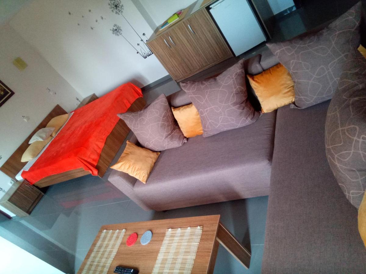 Yard House Trpejca Hotel Ohrid Eksteriør billede