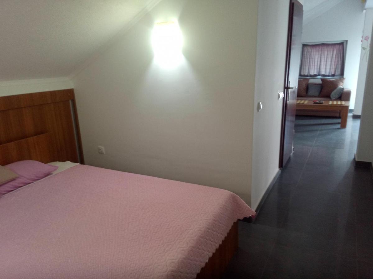 Yard House Trpejca Hotel Ohrid Eksteriør billede